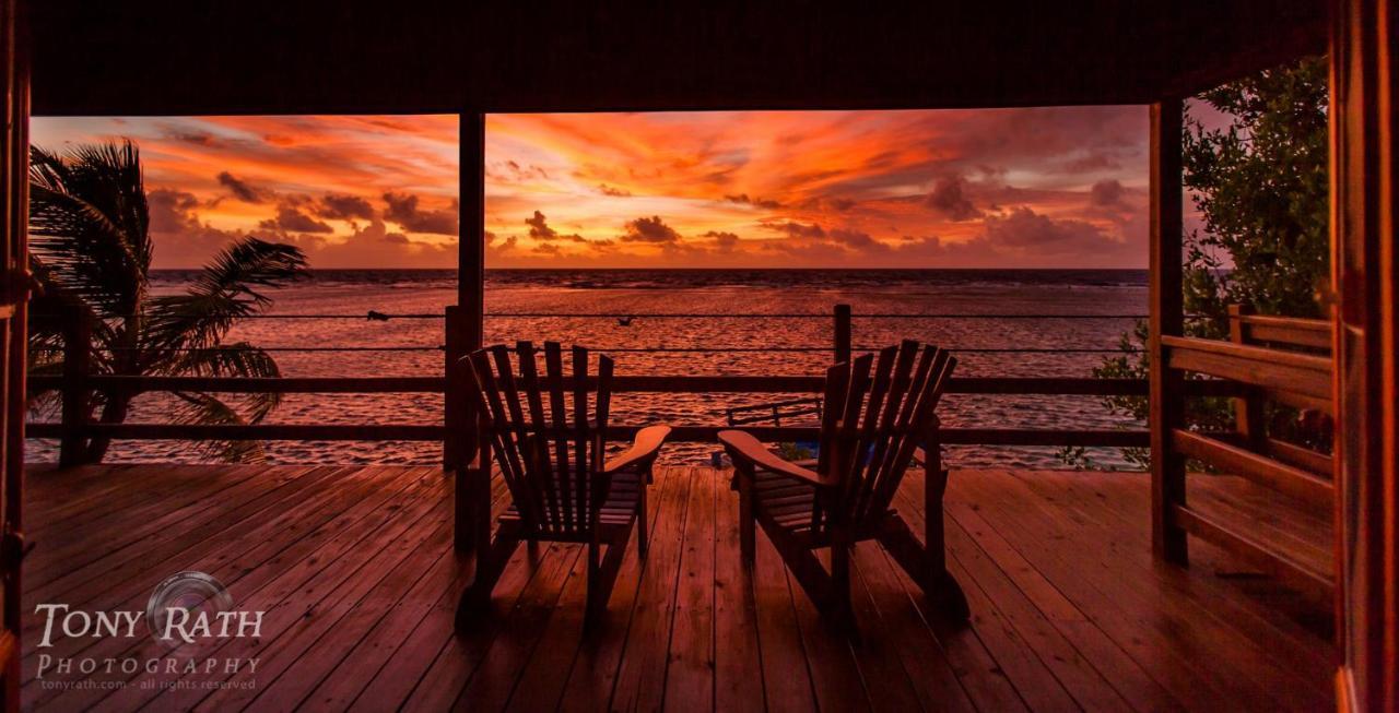 Pelican Beach Resort South Water Caye Dangriga Exteriör bild